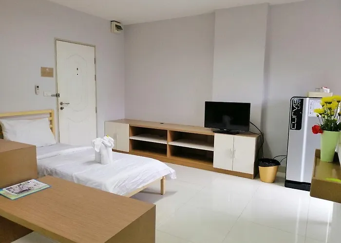 Ruamsab Apartment1 *